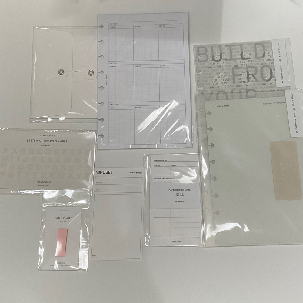 Cloth & Paper December Blueprint Closure Dashboards Declutter Inserts, Page Flag